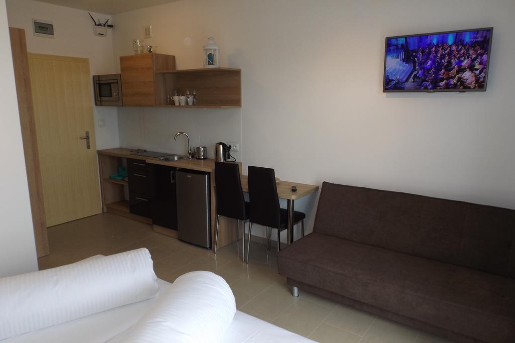 Port Apartment